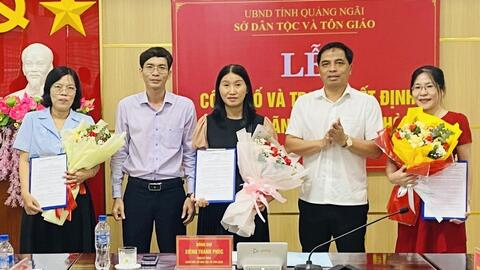 Sở Dân tộc và Tôn giáo tỉnh Quảng Ngãi tổ chức Hội nghị công bố các quyết định về công tác cán bộ